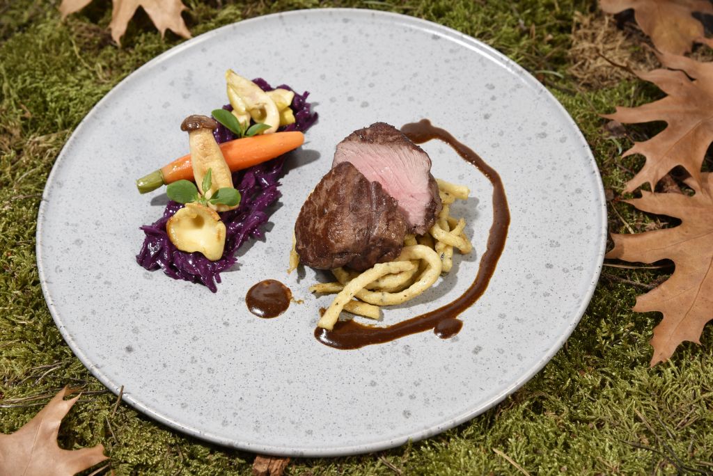 rothirsch-trueffelspaetzle